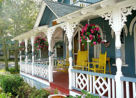 Victorian Gingerbread House 2 | Flickr - Photo Sharing! Victorian Porch Ideas, Gingerbread Trim, Victorian Porch, Country Porch, Victorian Cottage, Martha's Vineyard, Porch Design, Backyard Fences, Cozy Cottage