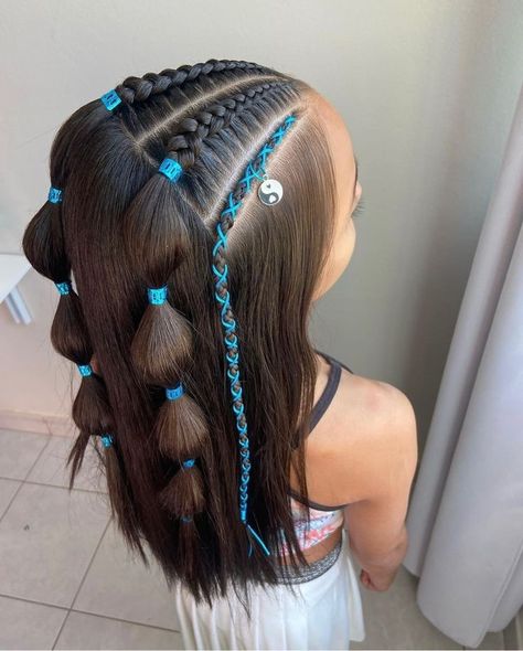 Festival Hair Ideas Long Hair, Stitch Hairstyles Disney, Cruise Hair Styles, Crazy Braids, Anastasia Hair, Festival Hair Braids, Rave Hairstyles, New Braided Hairstyles, Festival Braids