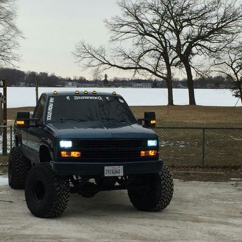 92 Chevy Silverado Lifted Silverado, Obs Truck, Chevy Trucks Silverado, Trucks Lifted Diesel, Black Truck, Custom Chevy Trucks, Lifted Chevy Trucks, Lifted Chevy, Chevy Pickup Trucks