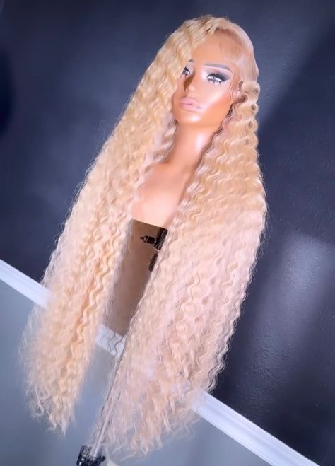 613 Crimped Hair, Micro Crimped Hair, Baddy Hairstyles, Krimped Hairstyles, Blonde Crimped Hair, Glamour Hair, Frontal Wig Hairstyles, Thee Stallion, Crimped Hair