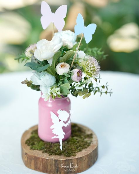 As event planners, we believe that every celebration should feel like stepping into a storybook. A celebration woven with the magic of nature, where every element is crafted to transport guests into an enchanting forest wonderland. 🌿✨ Event Decor: @pixiedust__stories Photography: @talesofcandybabies Venue: @thecroftcochin.in #birthday #birthdaygirl #birthdayparty #birthdaydecor #birthdaygifts #birthdaywishes #birthdaydecoration #birthdayballoons #decor #decoration #decorideas #interiorde... Enchanted Theme, Forest Wonderland, Enchanted Forest Birthday Party, Enchanted Forest Birthday, Forest Birthday Party, Forest Birthday, Enchanting Forest, Event Planners, Birthday Balloons