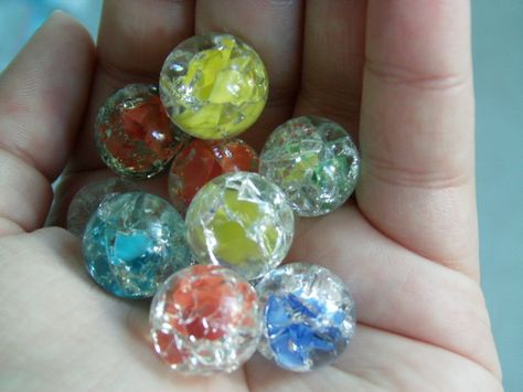 Flat Marble Crafts, Baked Marbles, Lizard Craft, Rainforest Crafts, Marble Magnets, Cracked Marbles, Flat Marbles, Marbles Crafts, Pinterest Crafts