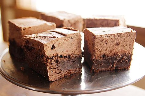 brownies Super Bowl Sweets, Pioneer Woman Desserts, Mocha Icing, Mocha Brownies, Mocha Fudge, Superbowl Desserts, Ree Drummond Recipes, Mocha Frosting, Brownie Frosting