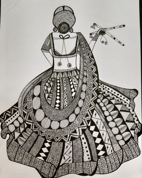 Its a gujarati lady dancing Gujarati Dress, Simple Draw, Lady Dancing, Mandala Arts, India Style, Latest Mehndi, Rangoli Kolam, Mandala Artwork, Bangles Design