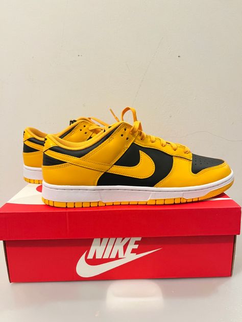 Aesthetic Nike Shoes, Nike Shoes Dunk Low, Jordan Dunk Low, Nike Dunks Low, Aesthetic Nike, Goldenrod Yellow, Sb Dunks, Sneakerhead Fashion, Yellow Sneakers