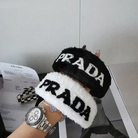 5.76USD Prada hairband for sale,welcome to our website to order. High quality,lowest price,fast shipping,best service! Prada Hairband, Versace Earrings, Fur Slides, Slide Slipper, Earring Necklace, Versace, Hair Clips, Prada, Gloves