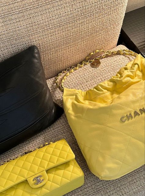 Yellow Aesthetic Black Women, Yellow Chanel Bag, Yellow Closet, Yellow Aesthetics, Chanel Aesthetic, Colors Aesthetic, Parisian Aesthetic, Chanel Jumbo, Spring Mood