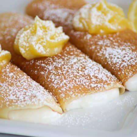 Lemon Crepes - 365 Days of Baking Blackberry Crepes, Lemon Crepes Recipe, Texas Meals, Raw Baking, Light Pancakes, New Breakfast Ideas, Valentine Snacks, Crepes Pancakes, Lemon Crepes