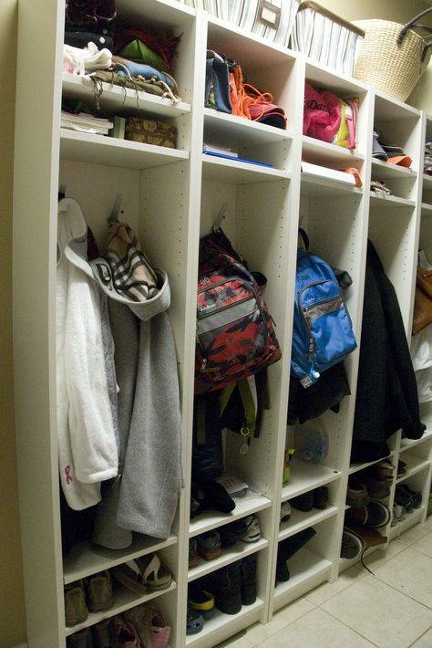 Mudroom lockers. Incredibly easy IKEA hack! Cube Ikea, Ikea Cubbies, Ikea Billy Hack, Simple Bookcase, Ikea Entryway, Billy Ikea, Garage Mudroom, Billy Bookcase Hack, Ikea Billy Bookcase Hack