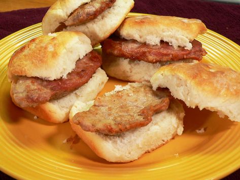 Pork Tenderloin Biscuits : Taste of Southern Pork Tenderloin Breakfast Recipes, Tenderloin Biscuits, Pork Tenderloin Biscuits, Pork Tenderloin Breakfast, Hoosier Pork Tenderloin Sandwich, Fried Pork Tenderloin Recipes Sandwiches, How To Cook Tenderloin, Breaded Pork Tenderloin Sandwich, Indiana Pork Tenderloin Sandwich Recipe