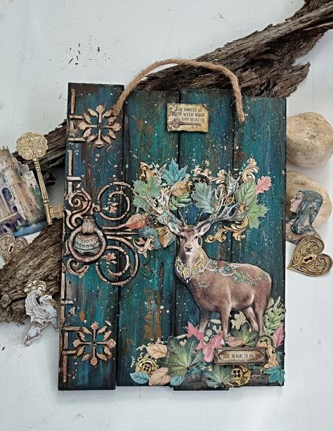 Stamperia Magic Forest, Acrylic Paint On Plastic, Star Collage, Craft Frame, Steampunk Diy Crafts, Assemblage Art Mixed Media, Mixed Media Layout, Mixed Media Art Projects, Steampunk Diy