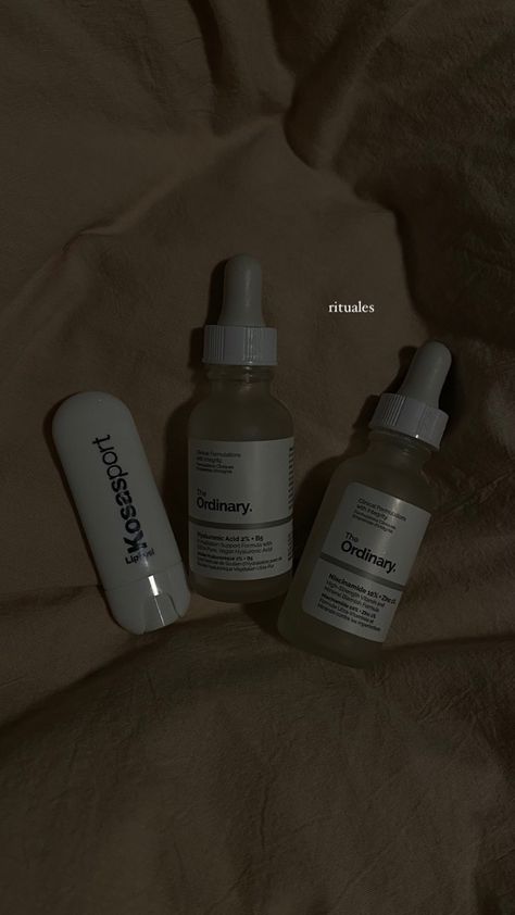 #nightroutine #skincare #lifestyle #minimal Night Routine Instagram Story, Skincare Story Ideas, Classy Photography, Snapchat Stories, Night Routine, Night Aesthetic, Instagram Story Ideas, Insta Story, Glow Up?