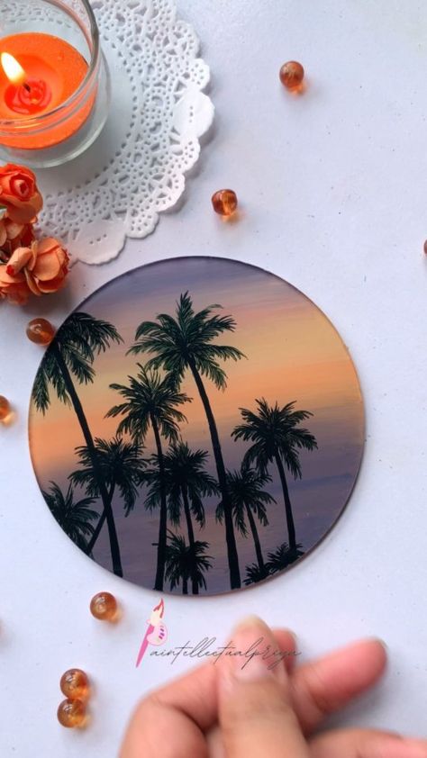 Circle Glass Painting Ideas, Glass Painting Designs On Mirror, Vitray Art Ideas Easy, Paintings On Glass Frames Aesthetic, Glass Painting Patterns Easy, Glass Painting Ideas Aesthetic, Vitray Art Ideas, Scrap Painting, Simple Glass Painting Designs