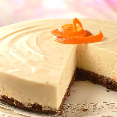 White Chocolate Cheesecake Recipes, Baked White Chocolate Cheesecake, Chocolate Orange Cheesecake, Orange Dessert, White Chocolate Cheesecake, Chocolate Graham Crackers, Orange Recipes, Cheesecake Recipe, Chocolate Cheesecake