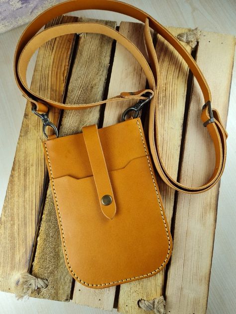 Iphone Purse, Iphone Bag, Crossbody Phone Purse, Adjustable Bag Strap, Designer Leather Bags, Leather Phone Wallet, Wrist Wallet, Small Leather Bag, Adjustable Bag