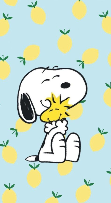 Snoopy And Woodstock Wallpaper, Peanuts Images, Wallpaper Snoopy, Peanuts Wallpaper, Charlie Brown Characters, Woodstock Snoopy, Childhood Characters, Snoopy Images, Snoopy Wallpaper