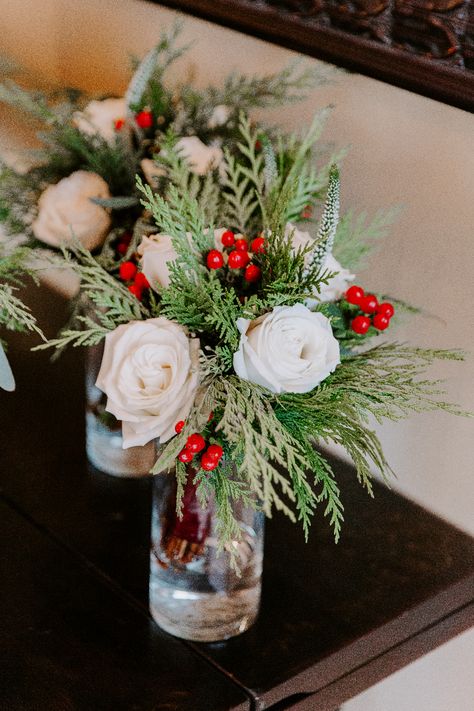 Christmas Bridal Shower Centerpieces, Simple Christmas Wedding Bouquet, Winter Wedding Flowers Bridesmaid, White Poinsettia Bouquet, Winter Bridal Shower Flowers, Bridesmaid Bouquet Winter Wedding, Christmas Wedding Bouquet Poinsettia, Winter Wedding Boutonniere White, Small Christmas Wedding Bouquet