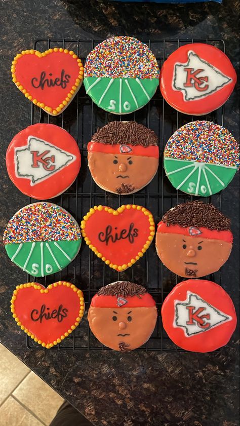 Patrick Mahomes Cookies, Kc Chiefs Cookies Decorated, Taylor Swift Chiefs Cookies, Patrick Mahomes Cookies Decorated, Chiefs Sugar Cookies Decorated, Kc Chiefs Cookies, Kansas City Chiefs Sugar Cookies, Kansas City Cookies Decorated, Kansas City Chiefs Cookies