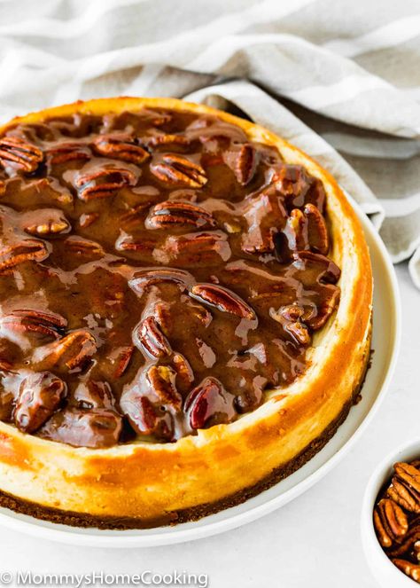 Springform Pan Recipes Desserts, Eggless Pecan Pie, Springform Pan Recipes, Pecan Pie Cheesecake Recipe, Pecan Pie Cheesecake, Pecan Cheesecake, Cheesecake Pan, Pie Cheesecake, Eggless Baking