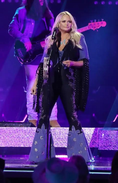 Miranda Lambert Concert, Miranda Lambert Photos, Muskogee Oklahoma, Longview Texas, Stage Clothes, Linda Ronstadt, Cowgirl Fashion, Country And Western, Honky Tonk