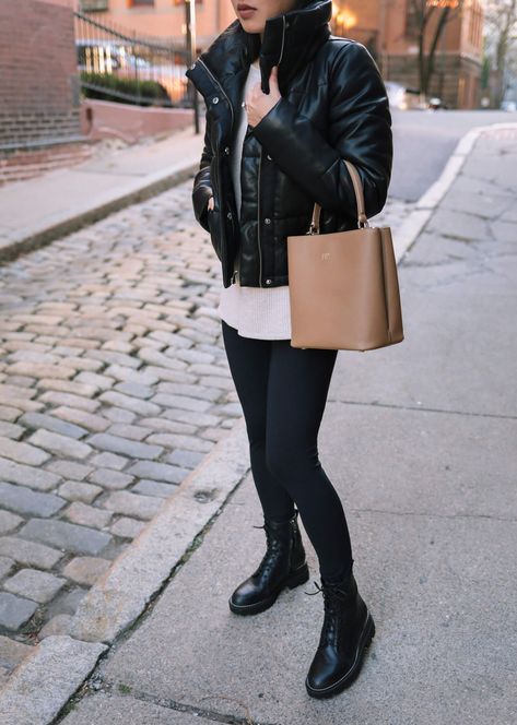 stylish outfits with leggings for winter // how to style combat boots for petite women Black Combat Boots Outfit Fall, Combat Boots With Leggings, Combat Boots Winter Outfit, Combat Boots Fall Outfit, Boots For Petite Women, Black Combat Boots Outfit, Petite Winter Outfits, How To Style Combat Boots, Boots Winter Outfit