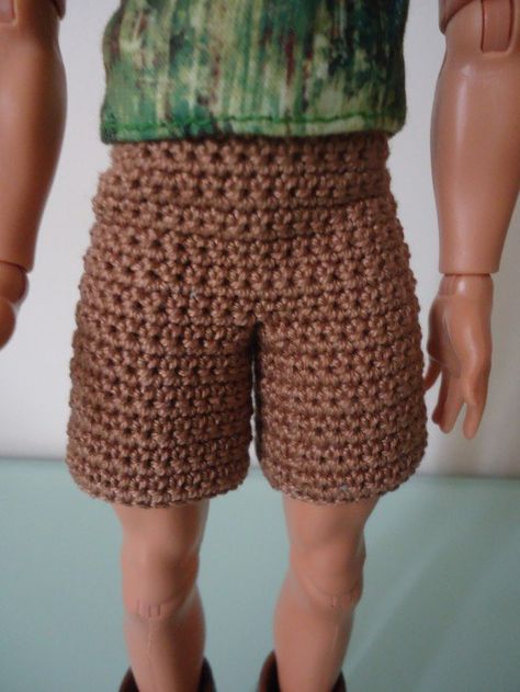 Hunter the Huntsman's Shorts Diy Ken Doll Clothes, Backless Sundress, Ever After High Dolls, Ashlynn Ella, Crochet Doll Clothes Free Pattern, Monster High Doll Clothes, The Huntsman, Doll Clothes Patterns Free, Crochet Barbie Clothes