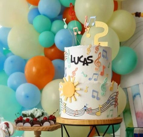 Music Second Birthday Party, Musical Birthday Theme, Music Theme First Birthday, Music First Birthday Party, Drum Birthday Cakes, Music Birthday Party Theme, Music Birthday Cake, Bolo Musical, Music Themed Cakes