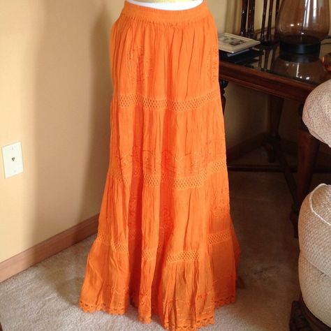 Long Orange Skirt, Embroider Crochet, Orange Maxi Skirt, Polka Dot Pencil Skirt, Orange Fits, Ralph Lauren Skirts, Earthy Outfits, Orange Skirt, Black Pleated Skirt