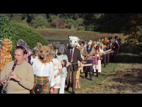 The Wicker Man (1973) The Wicker Man, Wicker Man, Animal Masks, King Kong, Film Stills, Horror Films, Dark Fantasy, Cinematography, Short Film