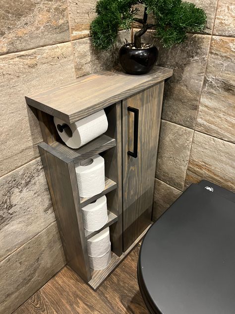 Looking for a practical and stylish addition to your bathroom? Our rustic wood toilet roll paper holder is just what you need! This holder is inspired by NEXT and features a beautiful Grey Wood finish. It's also available in different colours to suit your style. Measuring, 80 cm high x 44 cm wide x 18 cm deep this holder is the perfect size for any bathroom. It's designed to be used from the sitting position, making it easy and convenient to use. This holder is not only practical, but it will al Minwax Stain Colors, Gray Painted Furniture, Cloakroom Toilet, Wood Toilet Paper Holder, Wood Toilet, Toilet Brush Holder, Tiny House Trailer, Small Toilet, Roll Paper