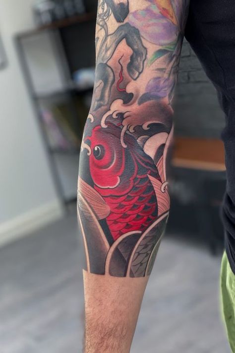 Japanese Leg Tattoo, Japanese Koi Fish Tattoo, Koi Tattoo Sleeve, Tattoo Japanese Style, Koi Tattoo Design, Japanese Dragon Tattoos, Koi Tattoo, Koi Fish Tattoo, Irezumi Tattoos