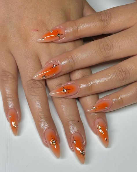 30 Funky Nails to Inspire You Fabulous Nails Classy, Classy Acrylic, Airbrush Nails, Hot Nails, Orange Nails, Manicure Y Pedicure, Dream Nails, Fire Nails, Funky Nails