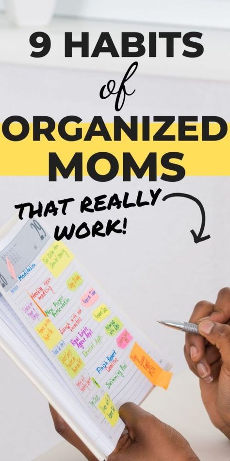 Organized moms, the habits they have every day to keep everything together. Mom life hacks and time saving techniques every mother should know about. #momlife #organization #productivity #timesavingtips #habitatformom Mom Organization Tips, Working Mom Organization, Mom Organization, Saving Techniques, Super Organized, Family Command Center, All About Mom, Family Schedule, Parenting Organization