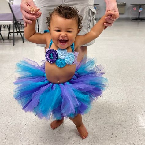 Little Mermaid Birthday Tutu Outfit Mermaid First Birthday - Etsy Montenegro One Year Photo Shoot, Mermaid First Birthday, Mermaid Birthday Outfit, Mermaid Tutu, First Birthday Tutu, Birthday Outfit Ideas, Handmade Mermaid, Mermaid Baby