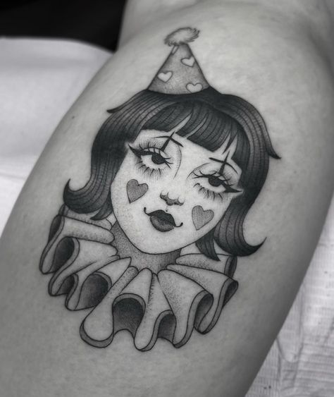 Cassy 🌸🤍 (@c.aketatss) • Instagram photos and videos Vintage Clown Tattoo, Clown Girl Tattoo, Clown Tattoo Design, Clown Girl, Clown Tattoo, Vintage Clown, Girl Tattoo, Life Tattoos, Tattoo Style