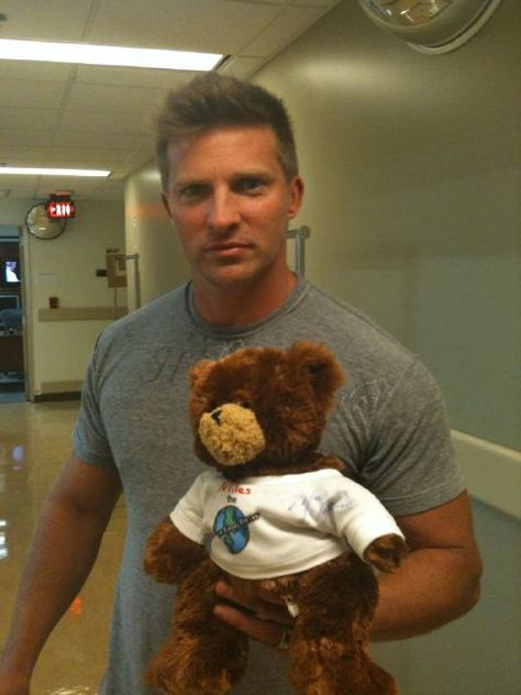 Steve Burton as Jason with Miles by Bears On Patrol, via Flickr Big Teddy Bear, Steve Burton, Big Teddy, Kelly Monaco, Just Good Friends, Soap Opera Stars, Soap Stars, Boy Best Friend, A Teddy Bear