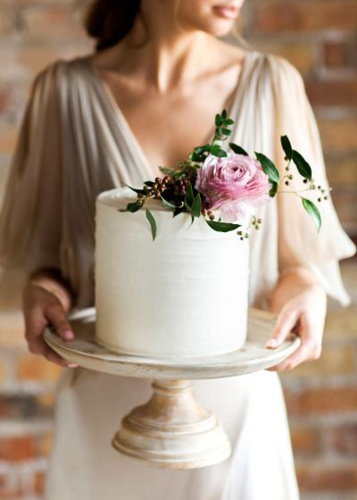 Unique Single Wedding Cake Tiers For Micro Weddings Cake With Flowers, Engagement Cake Toppers, Berry Wedding, Small Wedding Cakes, Wedding Cake Rustic, Simple Wedding Cake, Engagement Cakes, Cake Trends, Elegant Wedding Cakes