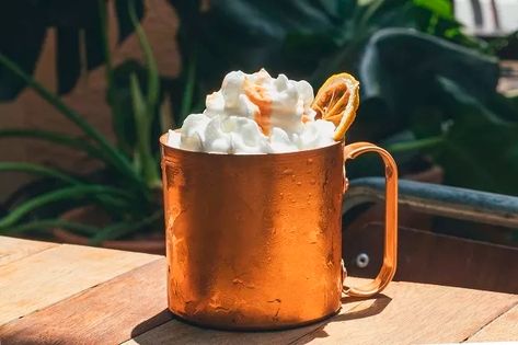 Mule Drink, Moscow Mule Drink, Food Videos Desserts, Moscow Mule, Bar Drinks, Moscow Mule Mugs, Seafood Recipes, Food Videos, Mule