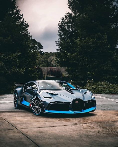 Billionaires Row, Bugatti Divo, Tokyo Drift Cars, Aesthetic Cool, Ford Mustang Car, Pimped Out Cars, Car Chevrolet, Bugatti Cars, Tesla Car