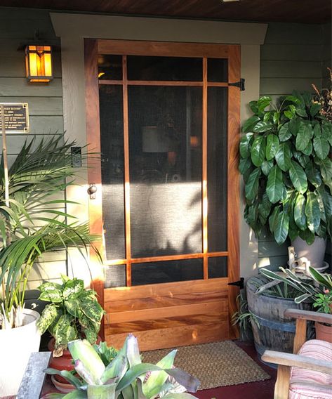 Cabin Front Door, Sunroom Doors, Screened Porch Doors, Front Door With Screen, Wood Screen Doors, Wood Storm Doors, Wooden Screen Door, Wood Screen Door, Diy Screen Door