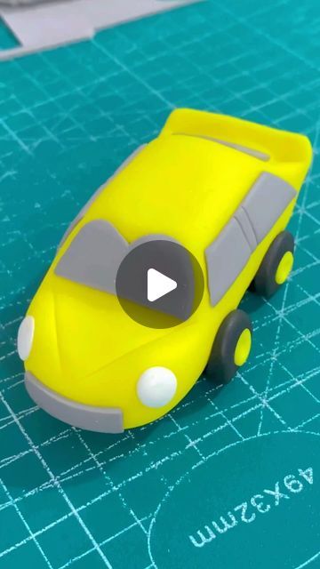 Racing Car Cake, Fondant Tutorial, Car Cake, Benz Car, Racing Car, Cake Topper, Cake Toppers, Fondant, Pasta