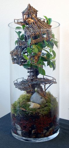 Related image Fairy House Terrarium, Miniature Tree House Diy, Glass Tree House, Endor Terrarium, Plant Ecosystem, Miniature Tree House, Terrarium Landscape, Terrarium House, House Terrarium