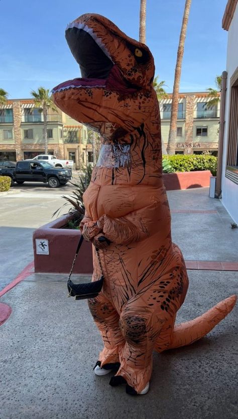 Dino Clothes, Escape Halloween, Dinosaur Couple, Josh Chen, Dinosaur Halloween Costume, T Rex Humor, Dinosaur Pictures, Dinosaur Costume, Dinosaur Kids