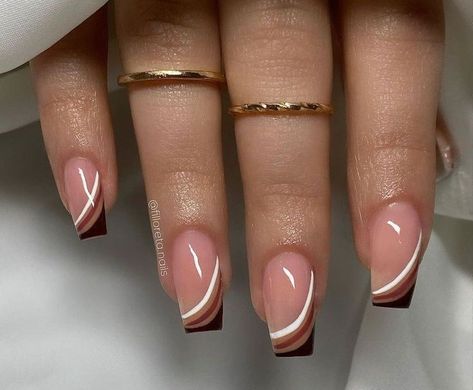 Simple Chic Nails Classy Square, Trendy Nails Short Square Fall, Vacation French Nails, Brown Biab Nails, Short Square Acrylic Nails Brown, Brown Nails Short Square, Fall Short Acrylic Nails, Short French Tip Acrylic Nails Design, Mom Nails Short