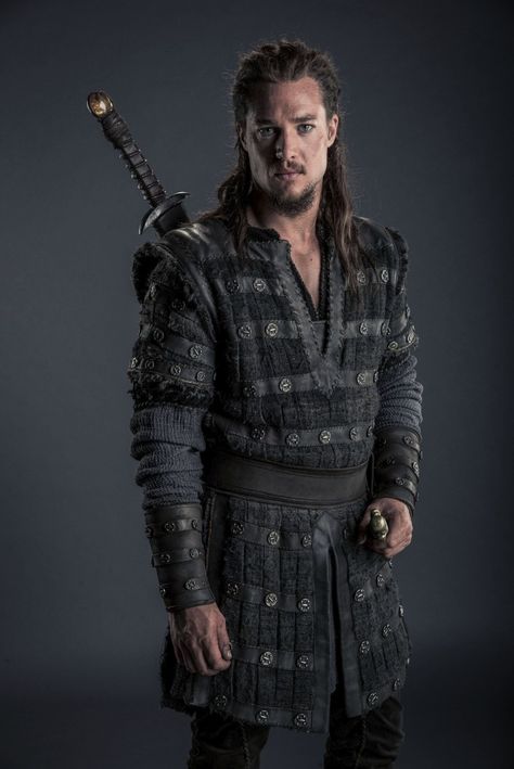 The Last Kingdom Uhtred Of Bebbanburg, Alexander Dreymon, Last Kingdom, Armor Clothing, Viking Costume, Viking Hair, Viking Clothing, The Last Kingdom, Medieval Clothing