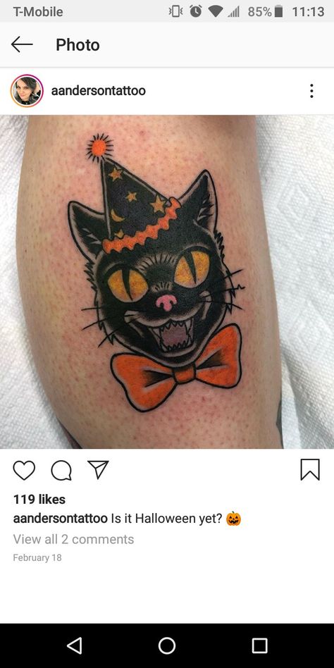 Black cat halloween vintage tattoo Cat Tattoo Halloween, Halloween Cat Tattoo, Vintage Halloween Cat, Cute Halloween Tattoos, Tattoo Halloween, Pumpkin Tattoo, Tattoo Test, Black Cat Tattoos, Hello Kitty Tattoos