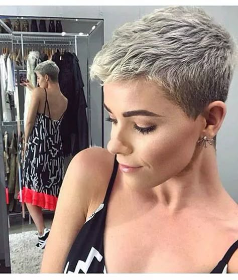 Pixie Cuts For Fine Hair, Cuts For Fine Hair, Short Grey Hair, Super Short Hair, Best Pixie Cuts, Pixie Hair, Short Pixie Haircuts, Short Pixie Cut, Trending Hairstyles