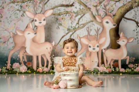 CAM Photography 📷 NJ (Colleen) on Instagram: "Oh deer! She’s a cutie 🥰 Now pre-Booking LIMITED 2022 & on Birthdays ⁣Link in bio for more info! ⁣ #cakesmash #firstbirthday #cakemsashphotoshoot #cakesmashideas #cakesmashthemes #happybirthday #birthdayparty #firstbirthdaypartyideas #cakesmashphotographer #babyphotographer #newbornphotographer #newbornphotos #firstbirthdayphotos #firstbirthdaycake #njmom" Oh Deer Shes One, One Deer Ful Birthday Party Girl, Woods Animals, Deer Birthday Party, Deer Cakes, Deer Photography, Chocolate Covered Strawberries Bouquet, First Number, Deer Photos