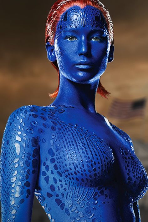 Jennifer Lawrence is Raven, Mystique in X-Men Movies. Jennifer Lawrence X Men, Red Sparrow, Silver Linings Playbook, Mockingjay Part 2, American Hustle, Man Movies, Catching Fire, Mockingjay, Batgirl