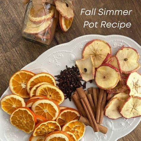 FALL SIMMER POT RECIPE 🎃🍂 With wholesome, cozy, and nutritionally dense ingredients. Swipe for ingredients and instructions. 🍎 whole apple 🍊 whole orange 🍋 whole lemon 🤎 cinnamon sticks ✨ ground ginger, nutmeg and cinnamon Apple Simmer Pot, Fall Simmer Pot, Simmering Pot, Simmer Pot Recipes, Simmer Pot, Apple Cinnamon, Ground Ginger, Cinnamon Apples, Apple Recipes